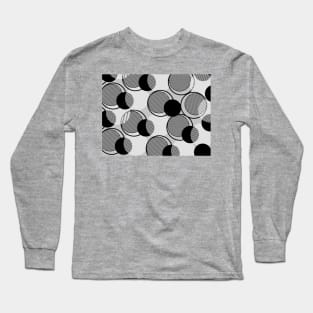 Black and White Circles Long Sleeve T-Shirt
